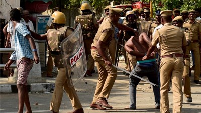 തല്ലിയാൽ എല്ലാം ശരിയാകില്ല