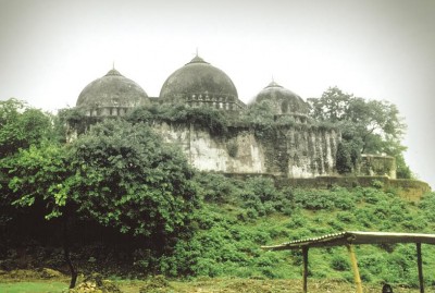 വികസനത്തിന്‍റെ വഴിമുടക്കരുത്