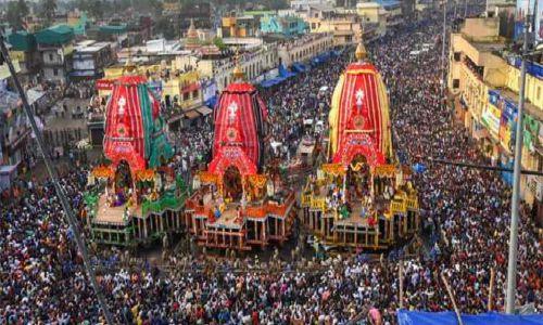 പുരിയിലെ രഥയാത്രയിൽ തിക്കും തിരക്കും; ഒരു മരണം, നിരവധി പേർക്ക് പരിക്ക്