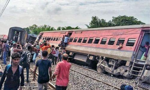 യുപിയില്‍ സബര്‍മതി എക്‌സ്പ്രസ് പാളം തെറ്റി; അട്ടിമറിയെന്ന് റെയില്‍വേ