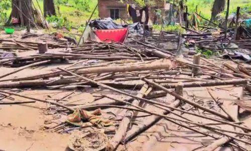 ആദിവാസികളുടെ കുടിൽ പൊളിച്ചു മാറ്റിയ സംഭവത്തിൽ മനുഷ്യാവകാശ കമ്മിഷൻ കേസെടുത്തു