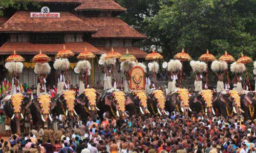 പൂരം വെടിക്കെട്ടിലെ വിവാദ ഉത്തരവ് പിൻവലിക്കണം; കേന്ദ്രത്തിന് കത്തയച്ച് സംസ്ഥാന സർക്കാർ