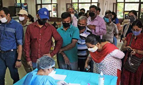 സംസ്ഥാനത്ത് പനി ബാധിതരുടെ എണ്ണത്തിൽ വർധന; ഇന്നലെ മാത്രം ചികിത്സ തേടിയത് 9013 പേർ