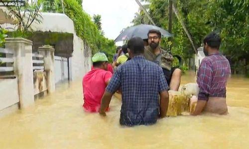 സംസ്ഥാനത്ത് മഴ കനക്കുന്നു: മുഴുവൻ റവന്യൂ ഉദ്യോഗസ്ഥരും ഓഫീസിൽ എത്തണമെന്ന് ജില്ലാ കളക്ടർ