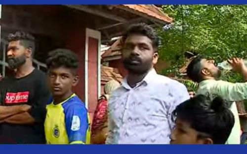 ബ്ലാസ്റ്റേഴ്‌സ് സെലക്ഷന്‍ ട്രയല്‍സ് തടഞ്ഞ് പി.വി.ശ്രീനിജന്‍ എംഎല്‍എ; സ്‌കൂളിന്‍റെ ഗേറ്റ് പൂട്ടി